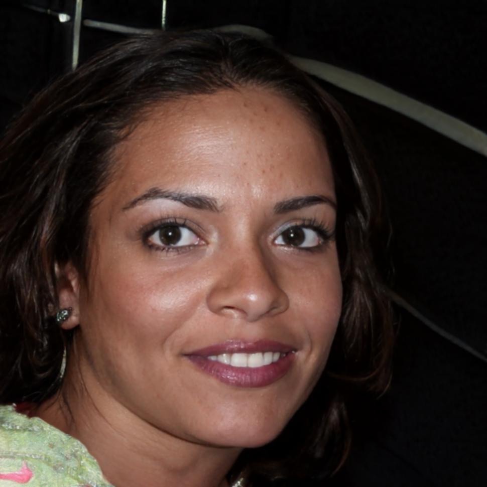 Diana Reyes instructor portrait